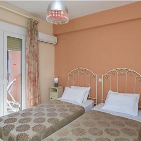 7 bedroom seaside villa with pool, Kassiopi, sleeps 13